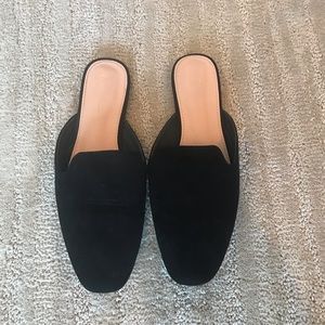 ✨ ASOS Black Mule Flats Size 7 ✨